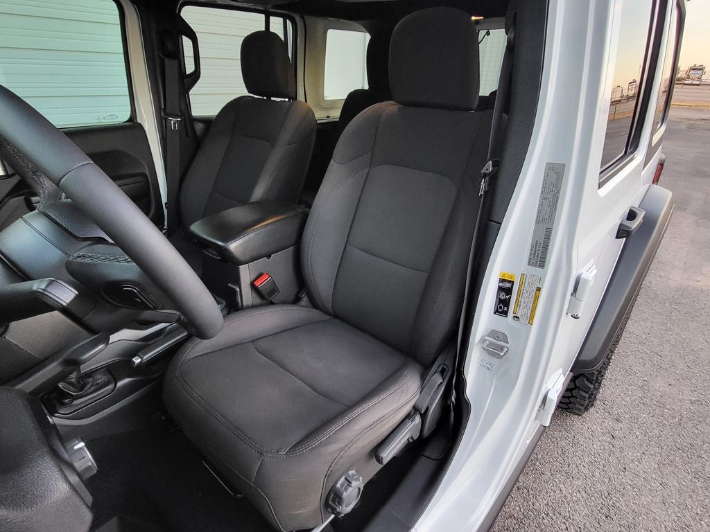 2023 Jeep Wrangler 4-Door Willys 4x4