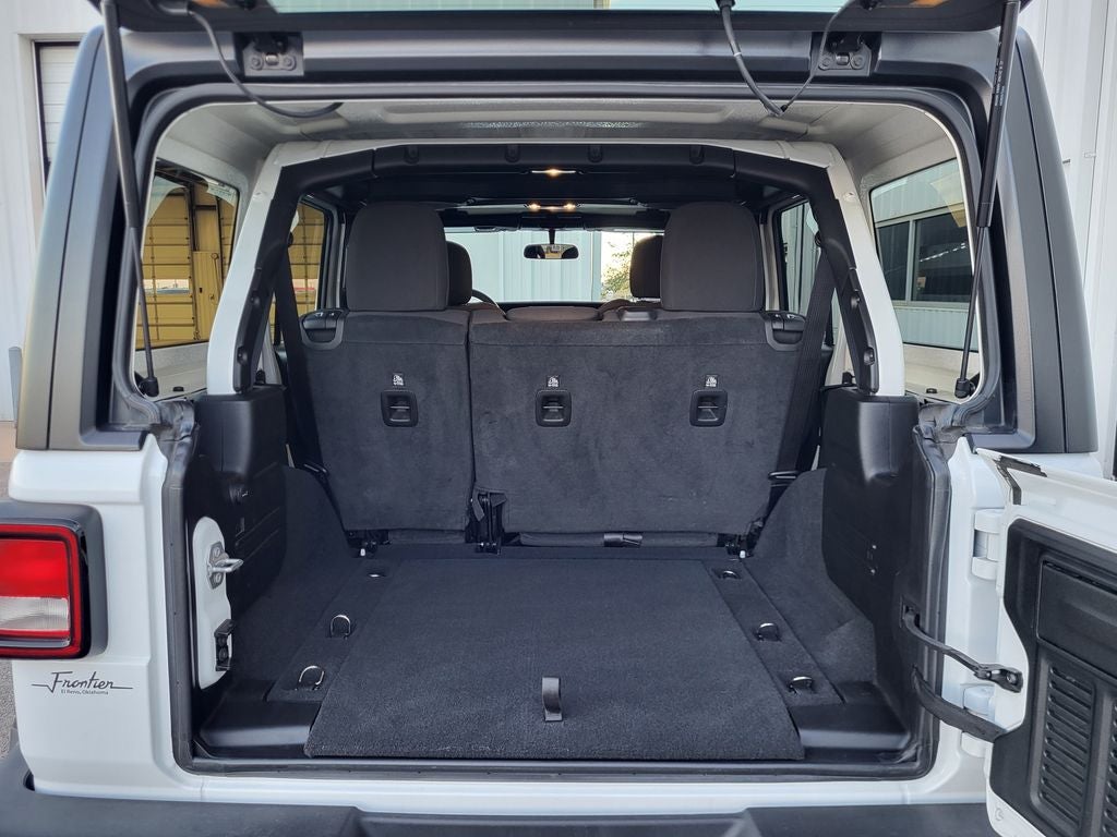 2023 Jeep Wrangler 4-Door Willys 4x4