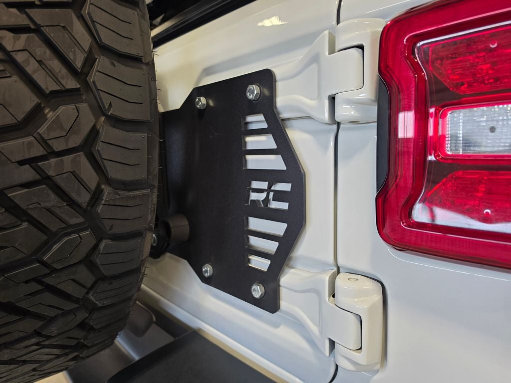 2020 Jeep Wrangler Unlimited Sahara Altitude 4x4