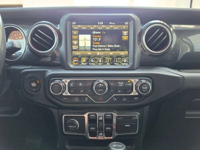 2020 Jeep Wrangler Unlimited Sahara Altitude 4x4