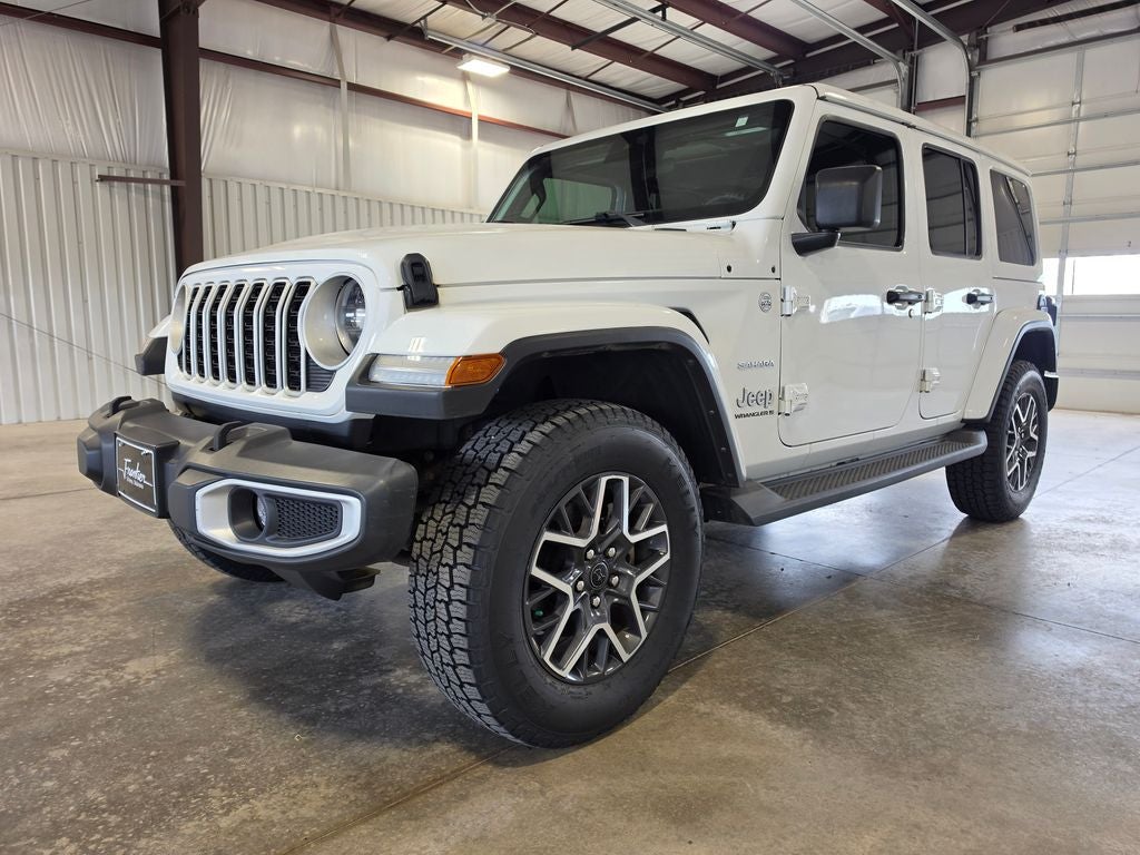 2024 Jeep Wrangler 4-Door Sahara 4x4