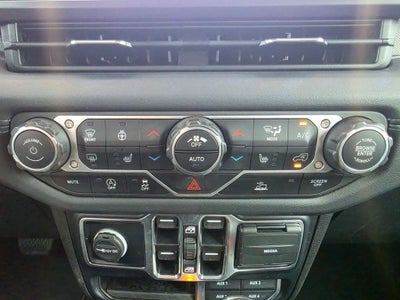 2024 Jeep Wrangler 4-Door Sahara 4x4