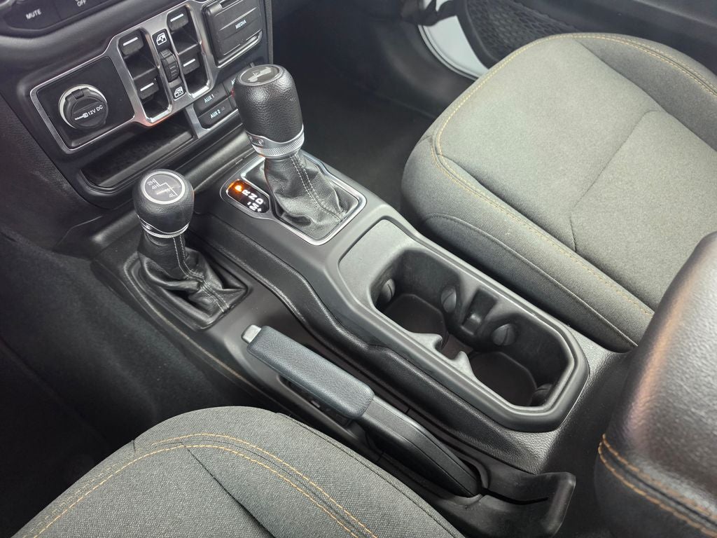 2024 Jeep Wrangler 4-Door Sahara 4x4