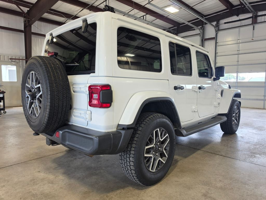 2024 Jeep Wrangler 4-Door Sahara 4x4