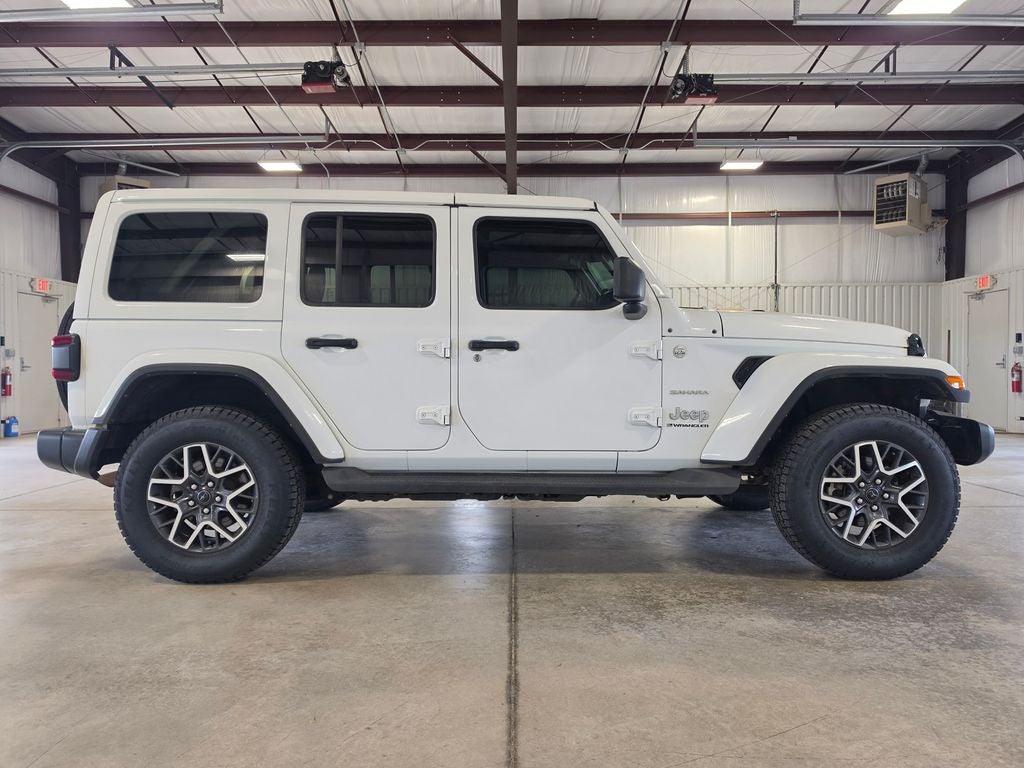 2024 Jeep Wrangler 4-Door Sahara 4x4