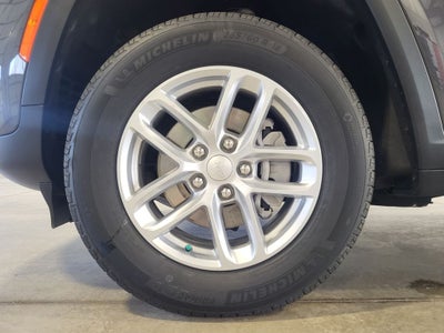 2025 Jeep Grand Cherokee GRAND CHEROKEE LAREDO X 4X2