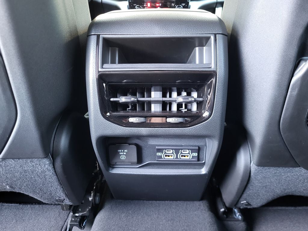 2025 Jeep Grand Cherokee GRAND CHEROKEE LAREDO X 4X2