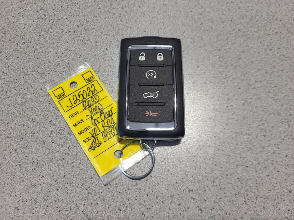 2025 Jeep Grand Cherokee GRAND CHEROKEE ALTITUDE X 4X2