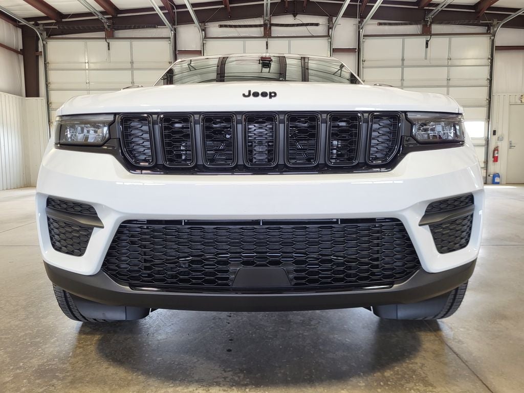 2025 Jeep Grand Cherokee GRAND CHEROKEE ALTITUDE 4X4