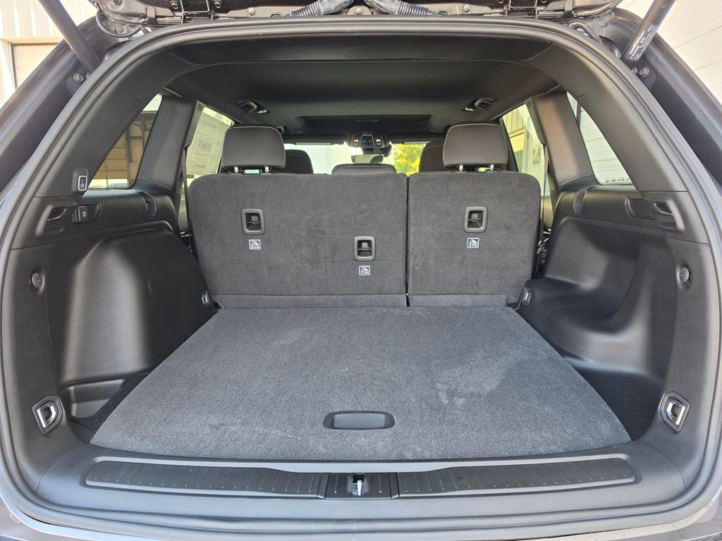 2026 Jeep Grand Cherokee GRAND CHEROKEE LAREDO X 4X4