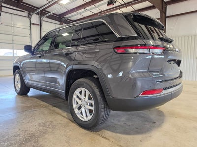 2026 Jeep Grand Cherokee GRAND CHEROKEE LAREDO X 4X4