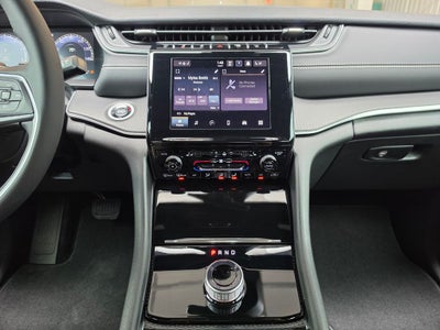 2026 Jeep Grand Cherokee GRAND CHEROKEE LAREDO X 4X4