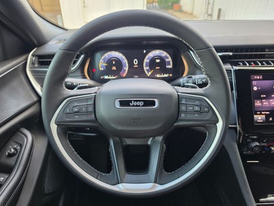 2026 Jeep Grand Cherokee GRAND CHEROKEE LAREDO X 4X4