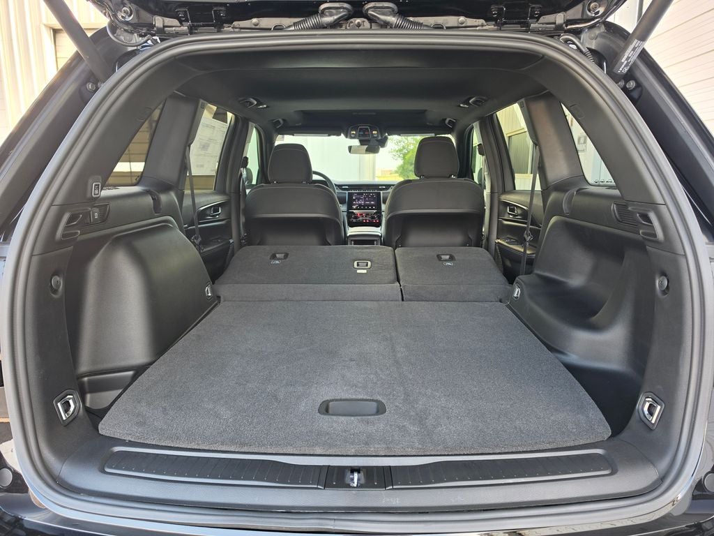2026 Jeep Grand Cherokee GRAND CHEROKEE LAREDO X 4X4