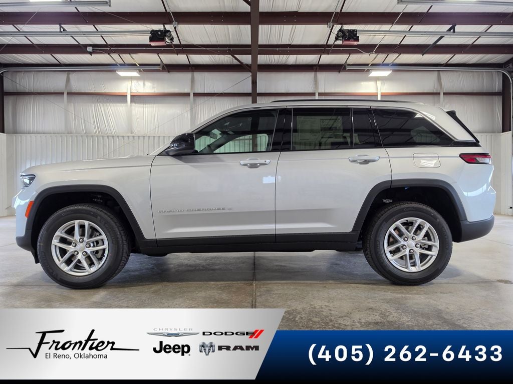 2026 Jeep Grand Cherokee GRAND CHEROKEE LAREDO X 4X4
