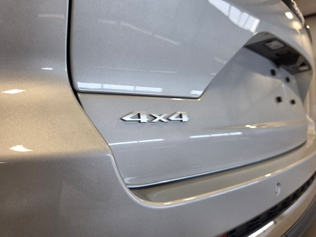 2026 Jeep Grand Cherokee GRAND CHEROKEE LAREDO X 4X4