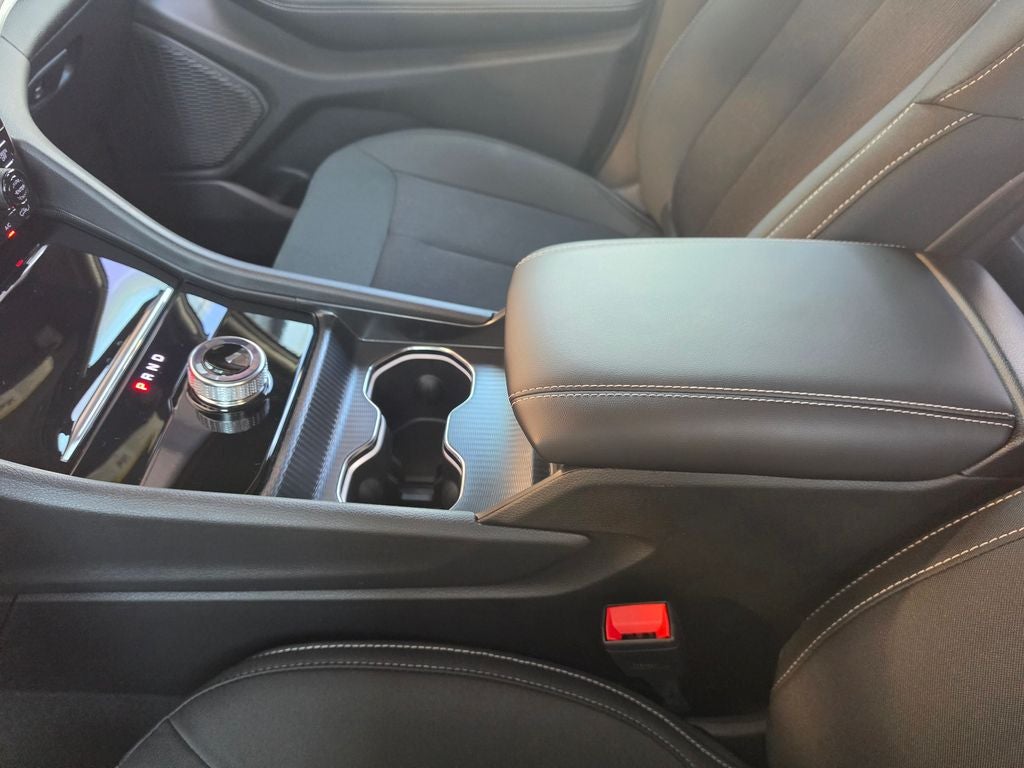 2026 Jeep Grand Cherokee GRAND CHEROKEE LAREDO X 4X4