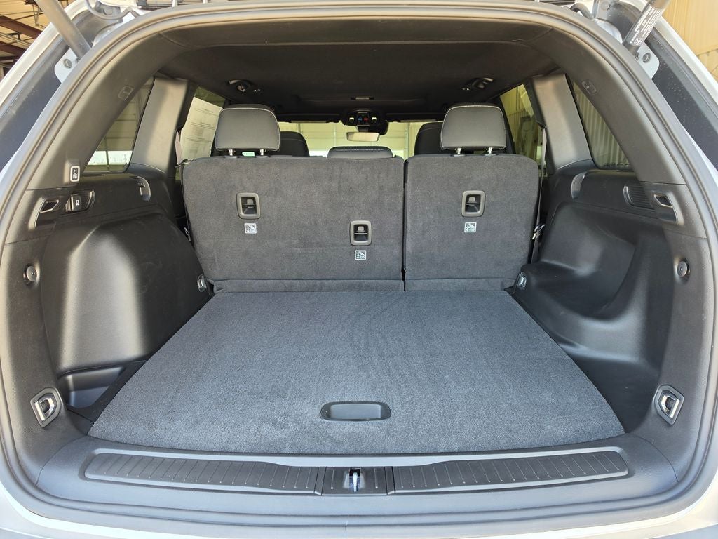 2026 Jeep Grand Cherokee GRAND CHEROKEE LAREDO X 4X4