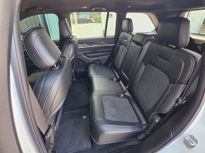2026 Jeep Grand Cherokee GRAND CHEROKEE LAREDO ALTITUDE 4X4