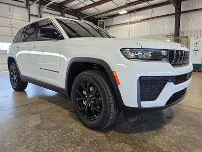 2026 Jeep Grand Cherokee GRAND CHEROKEE LAREDO ALTITUDE 4X4