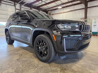 2026 Jeep Grand Cherokee GRAND CHEROKEE LAREDO ALTITUDE 4X4