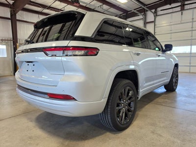 2026 Jeep Grand Cherokee GRAND CHEROKEE LIMITED RESERVE 4X4