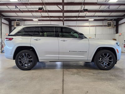 2026 Jeep Grand Cherokee GRAND CHEROKEE LIMITED RESERVE 4X4