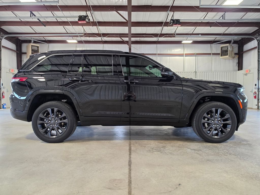 2026 Jeep Grand Cherokee GRAND CHEROKEE LIMITED RESERVE 4X4