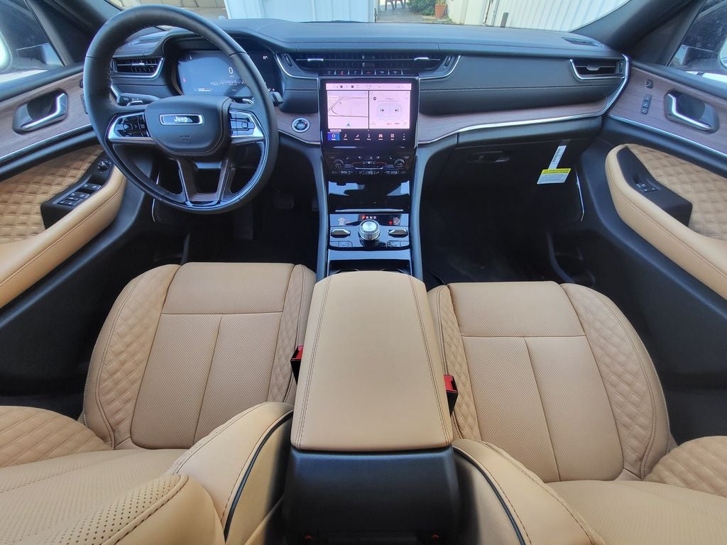 2025 Jeep Grand Cherokee GRAND CHEROKEE SUMMIT 4X4