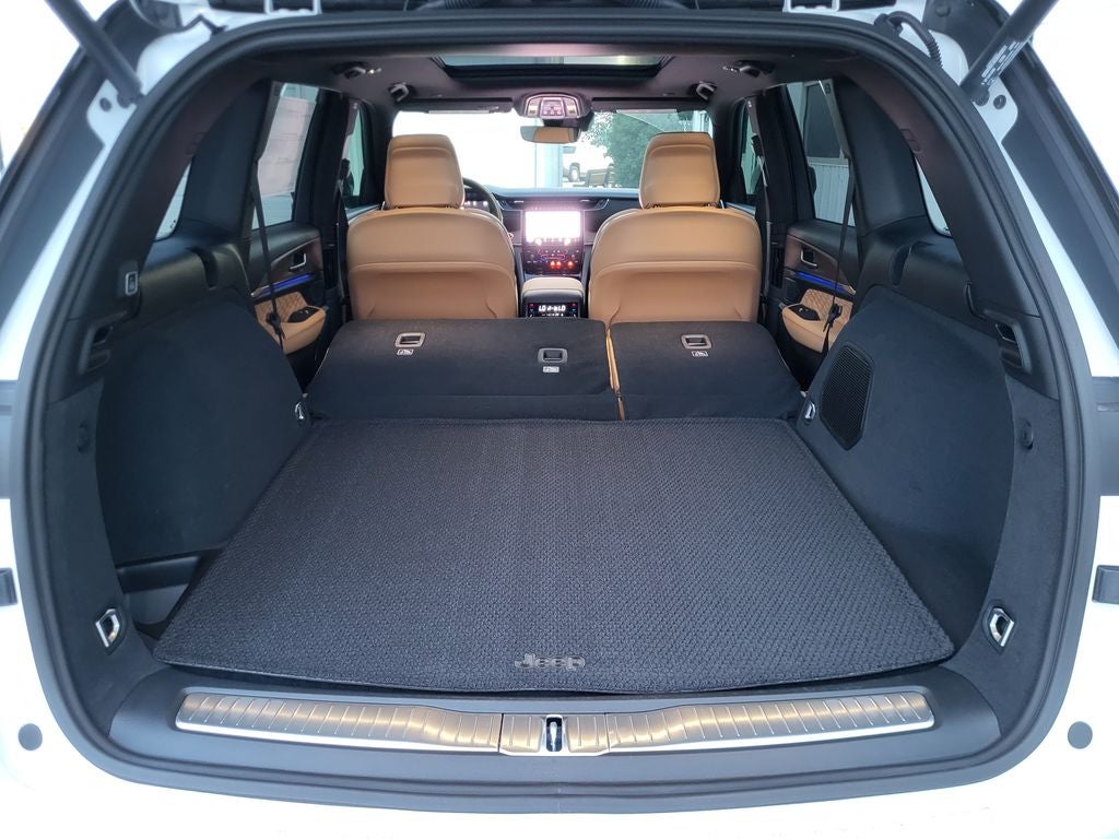 2025 Jeep Grand Cherokee GRAND CHEROKEE SUMMIT 4X4