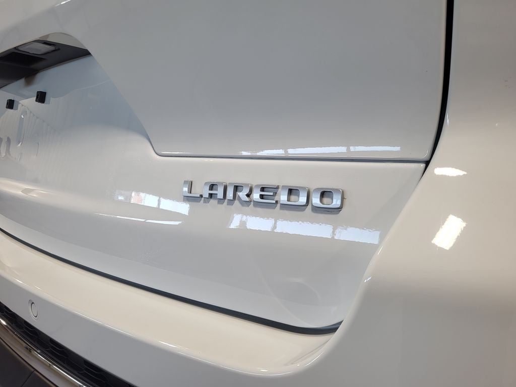 2025 Jeep Grand Cherokee GRAND CHEROKEE L LAREDO 4X2