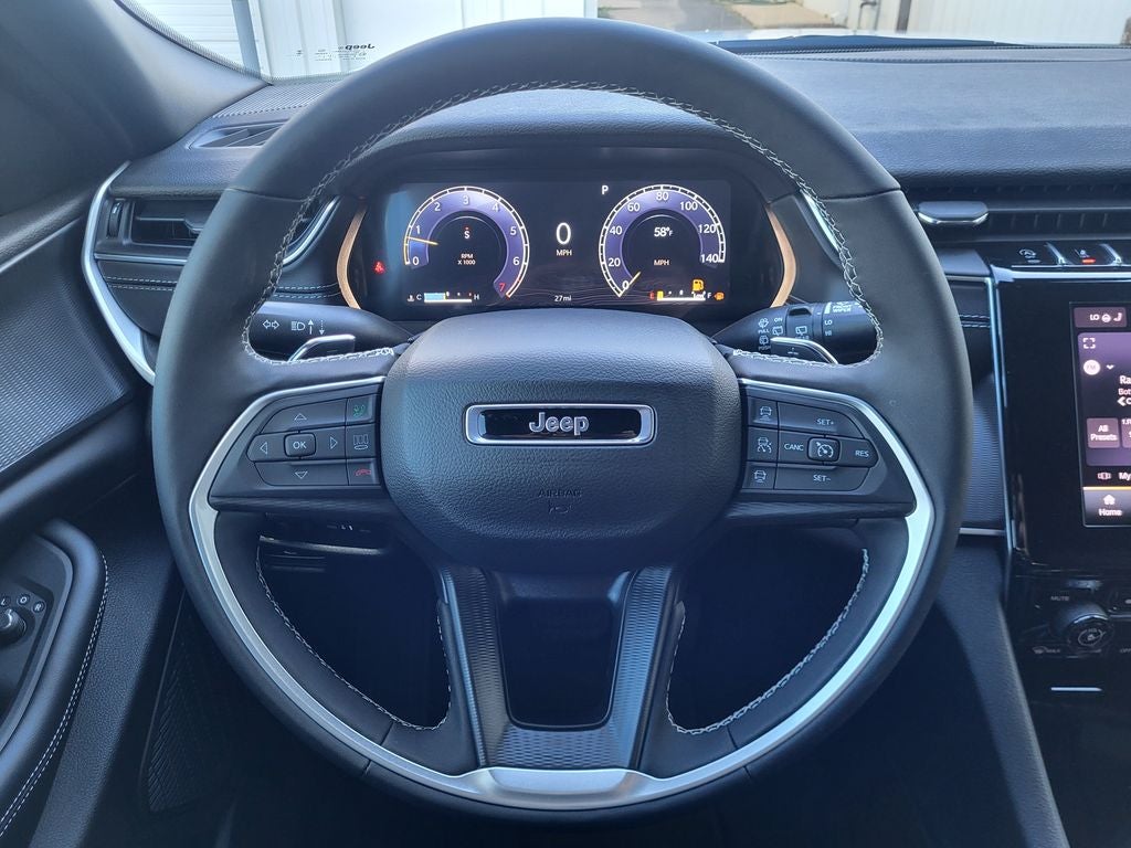 2025 Jeep Grand Cherokee GRAND CHEROKEE L LAREDO 4X2