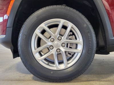 2025 Jeep Grand Cherokee GRAND CHEROKEE L LAREDO 4X2