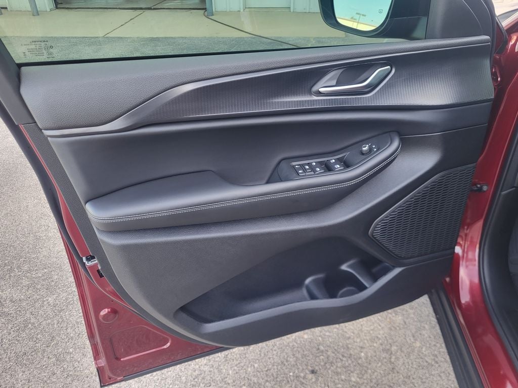 2025 Jeep Grand Cherokee GRAND CHEROKEE L LAREDO 4X2