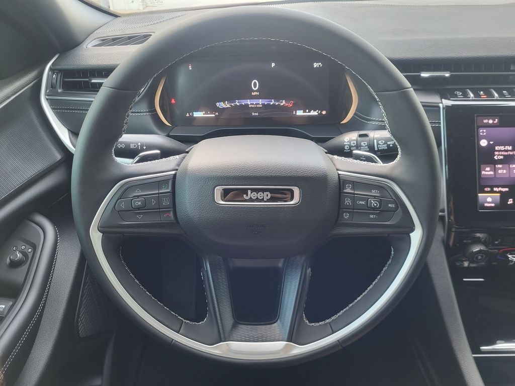 2025 Jeep Grand Cherokee GRAND CHEROKEE L LAREDO 4X2