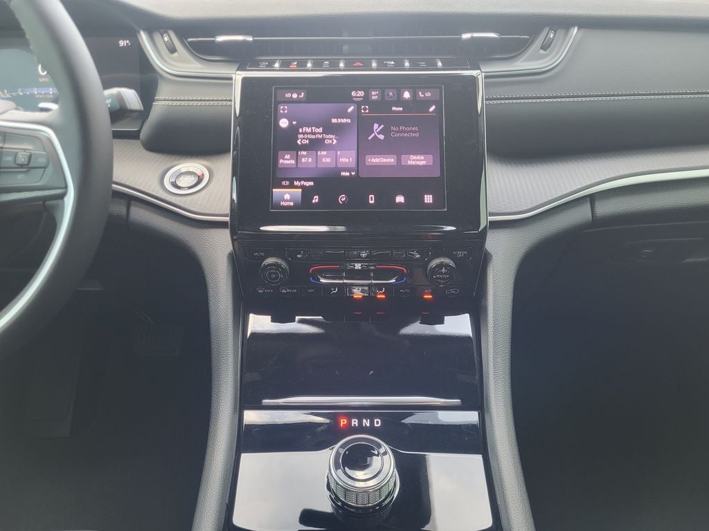 2025 Jeep Grand Cherokee GRAND CHEROKEE L LAREDO 4X2