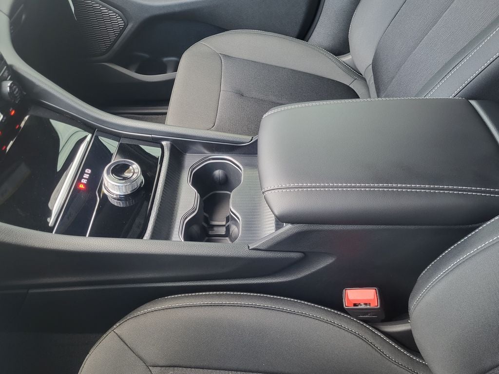 2025 Jeep Grand Cherokee GRAND CHEROKEE L LAREDO 4X2