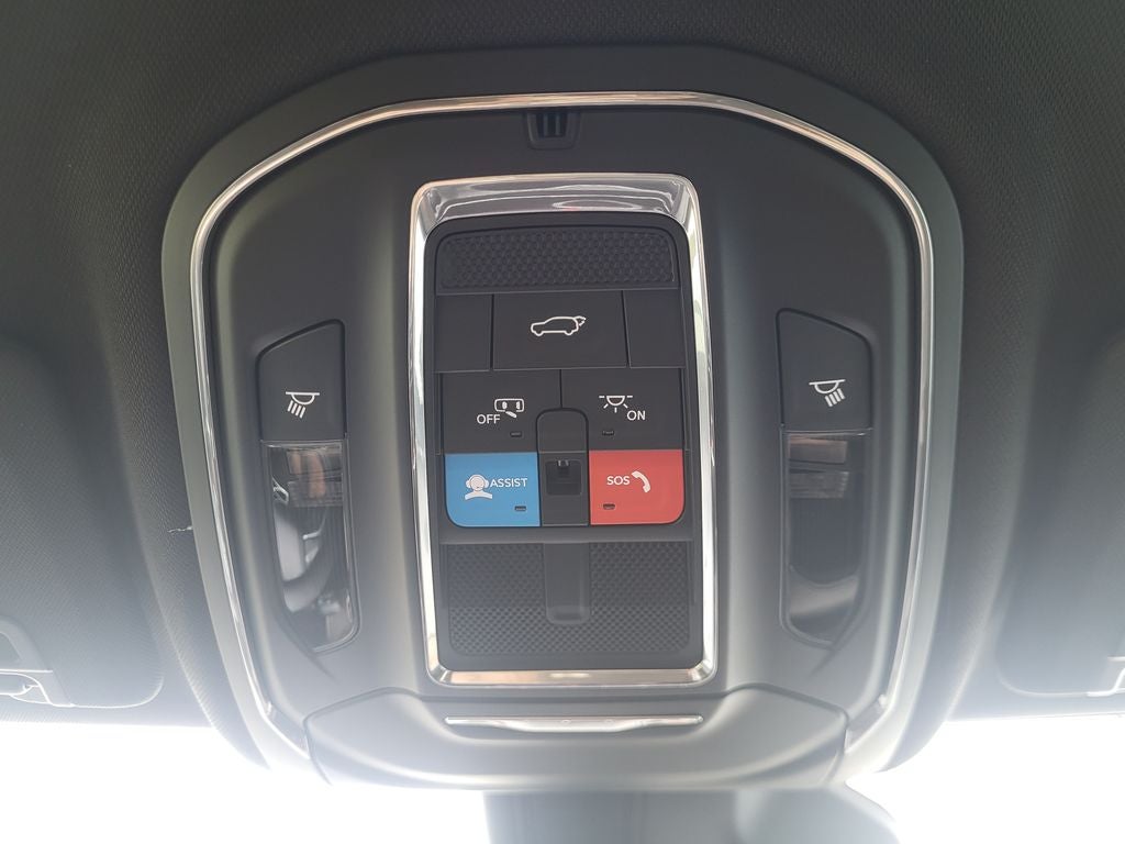 2025 Jeep Grand Cherokee GRAND CHEROKEE L LAREDO 4X2