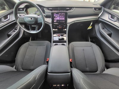 2025 Jeep Grand Cherokee GRAND CHEROKEE L LAREDO 4X2