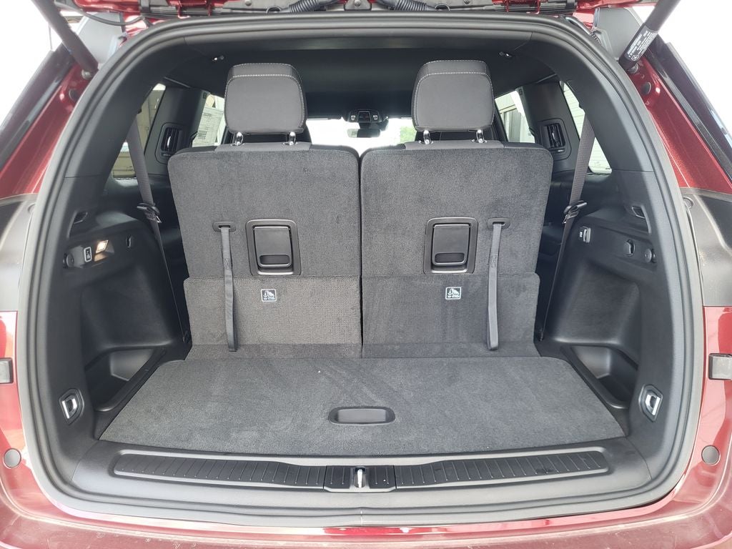 2025 Jeep Grand Cherokee GRAND CHEROKEE L LAREDO 4X2