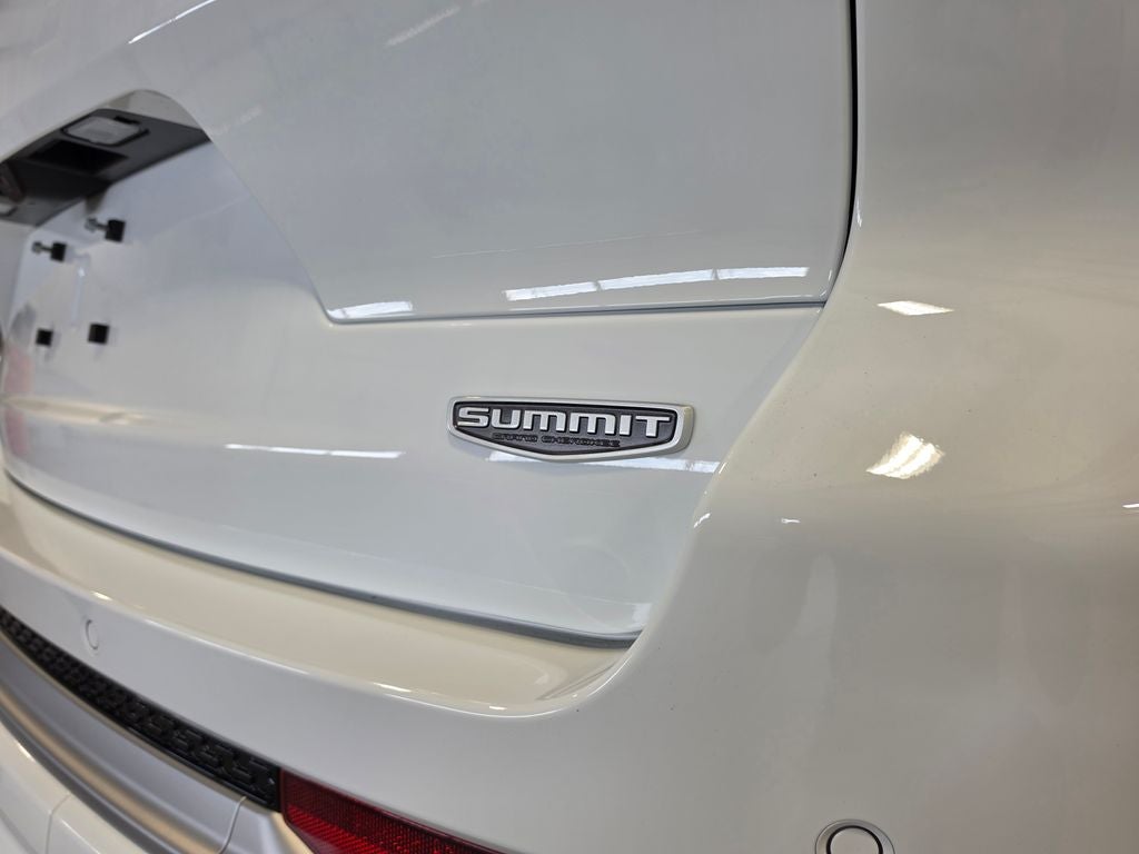 2026 Jeep Grand Cherokee GRAND CHEROKEE L SUMMIT 4X4
