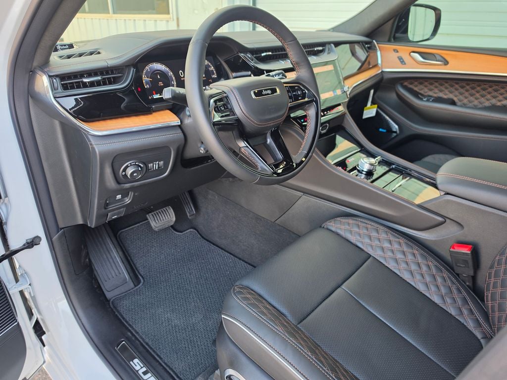 2026 Jeep Grand Cherokee GRAND CHEROKEE L SUMMIT 4X4