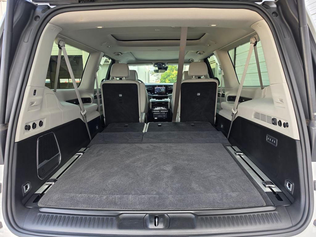 2023 Jeep Wagoneer L Series III 4x4