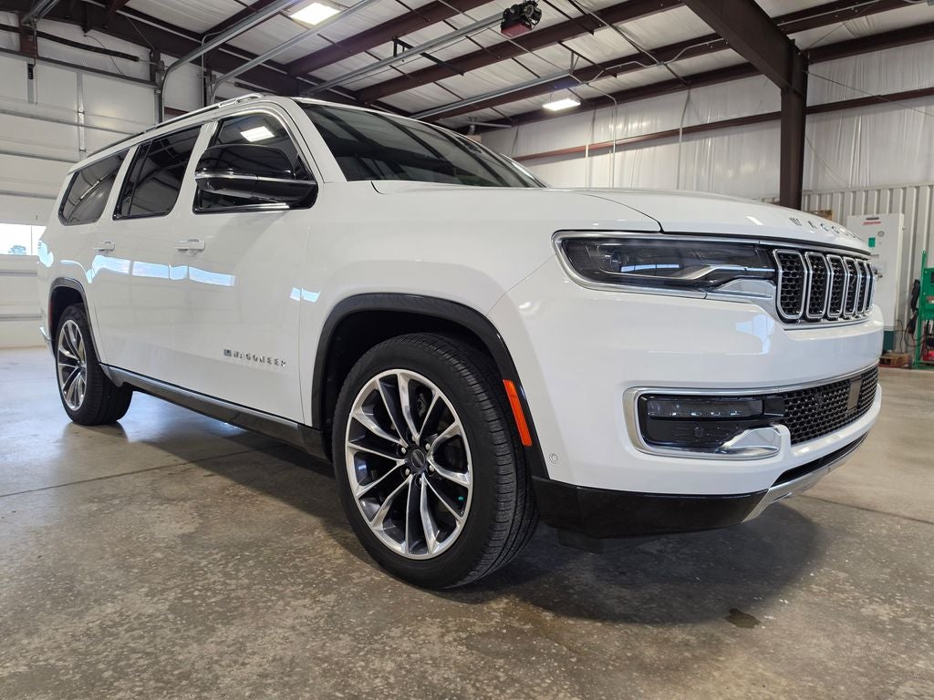 2023 Jeep Wagoneer L Series III 4x4