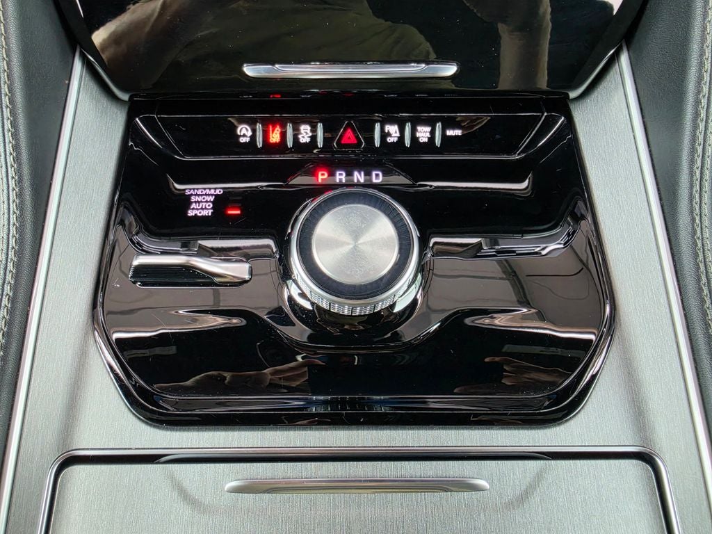 2025 Jeep Wagoneer Carbide 4x4