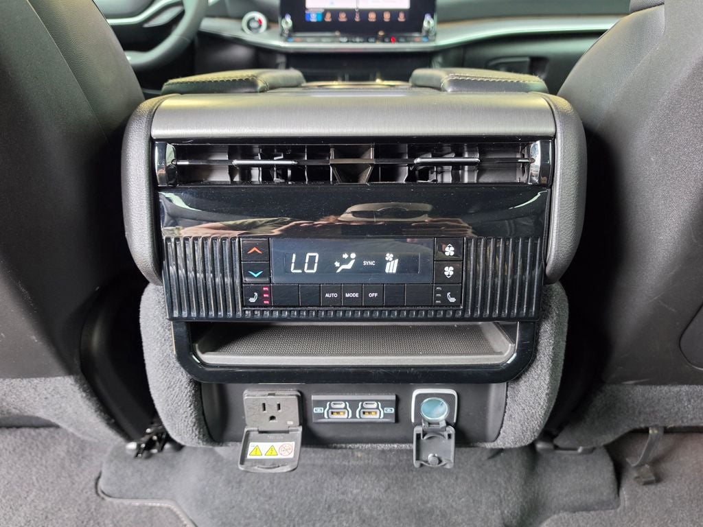 2025 Jeep Wagoneer Carbide 4x4
