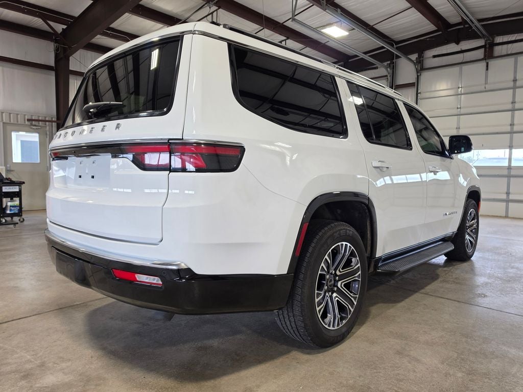 2025 Jeep Wagoneer Carbide 4x4