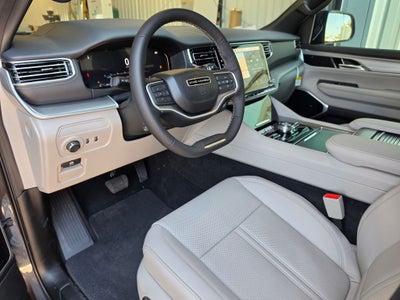2026 Jeep Grand Wagoneer GRAND WAGONEER LIMITED RESERVE 4X4