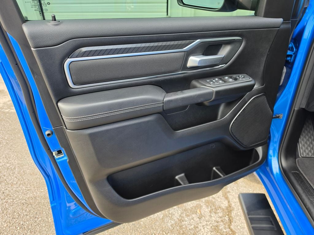 2025 RAM 1500 Big Horn Crew Cab 4x4 5'7' Box