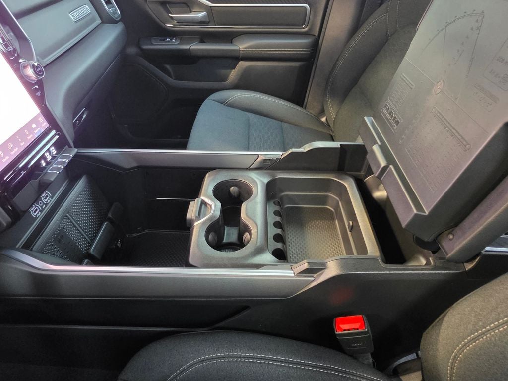 2025 RAM 1500 Big Horn Crew Cab 4x4 5'7' Box